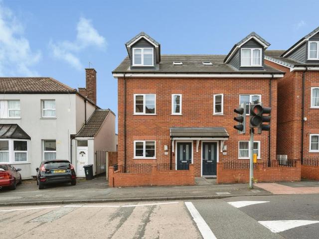 House for sale in Netherton, West Midlands