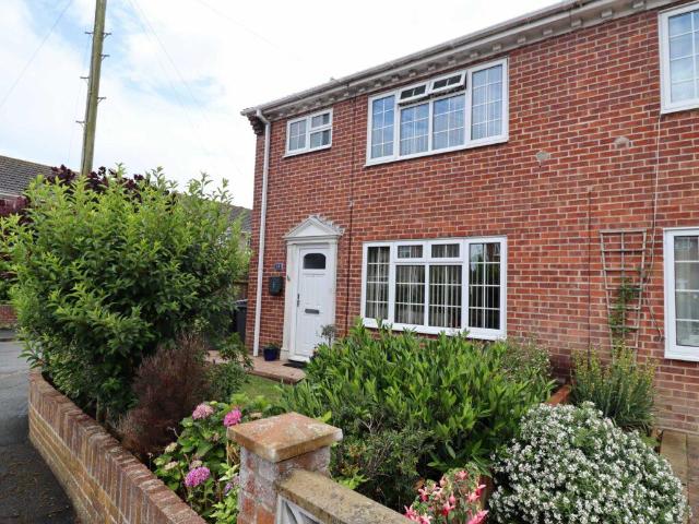 House for sale in Spring Vale, Hampshire