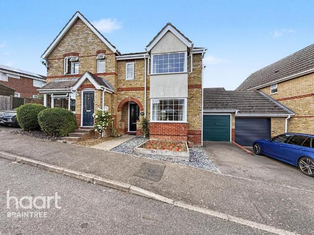 House for sale in Chipping Hill, Essex