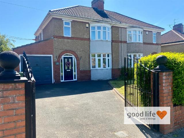 House for sale in Middle Herrington, Tyne And Wear