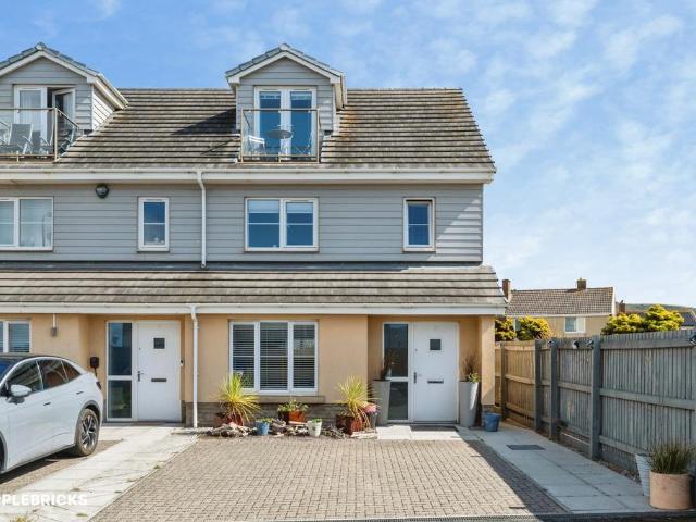 House for sale in Sandfields West, Aberavon