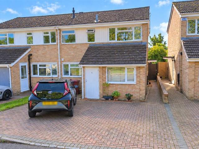 House for sale in Caversham Park, Reading