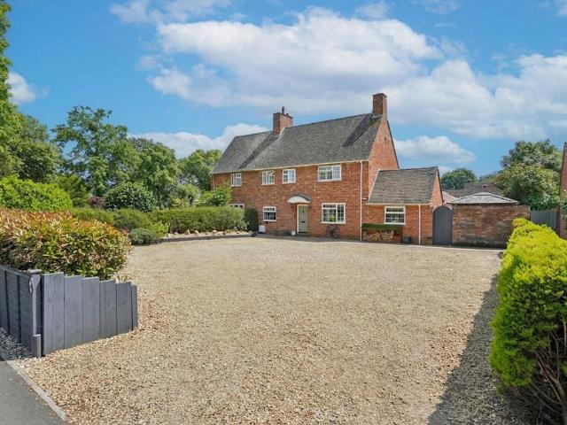 House for sale in Dromore, Oxfordshire
