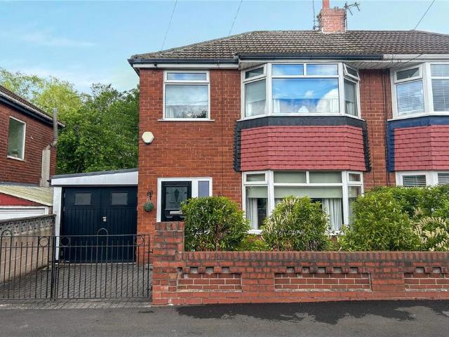House for sale in Georgia, Greater Manchester