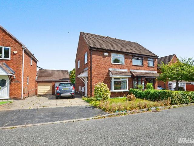 House for sale in Windmill Hill, Halton