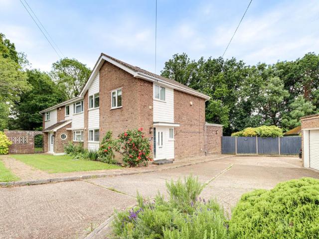 House for sale in St Albans, Five Acres