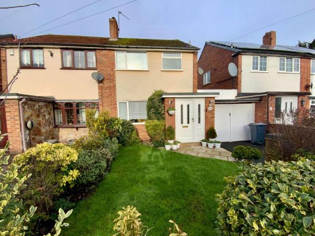House for sale in Causeway Green, West Midlands
