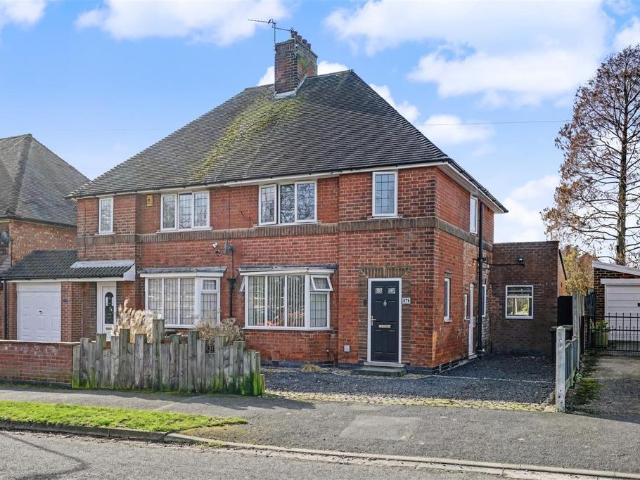 House for sale in Attenborough, East Midlands