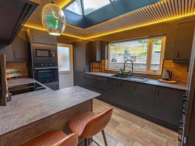 House for sale in Ogmore Valley, Price Town