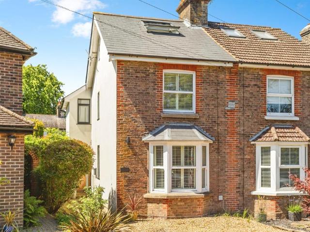 House for sale in Whitemans Green, Perryfields
