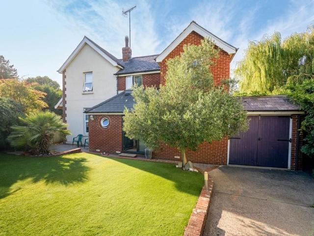 House for sale in Cross In Hand, East Sussex