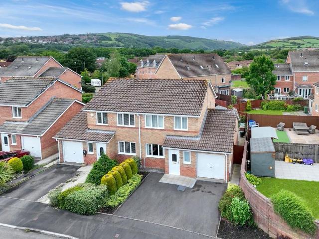 House for sale in Caerphilly, Wales