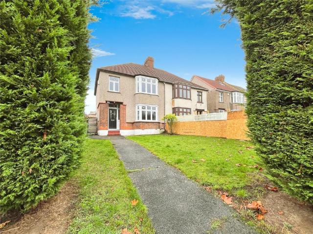 House for sale in London Borough of Lewisham, Greater London