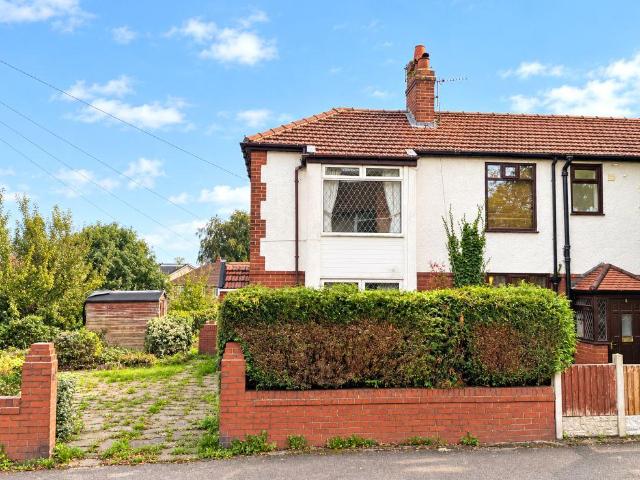 House for sale in Breightmet, Bolton