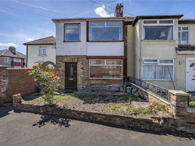 House for sale in London Borough of Hounslow, Greater London