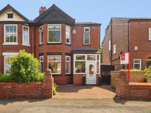 House for sale in Georgia, Greater Manchester