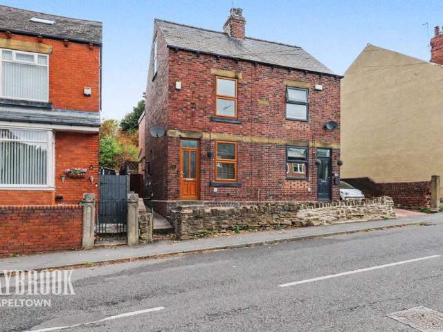 House for sale in Chapeltown, South Yorkshire
