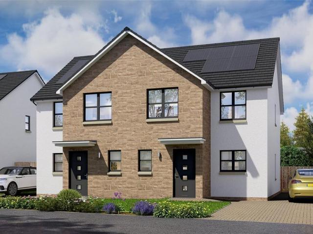 House for sale in Airdrie, Scotland
