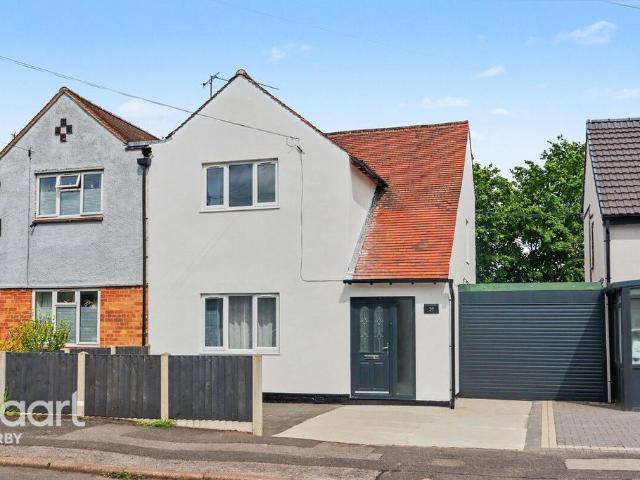 House for sale in Allenton, East Midlands