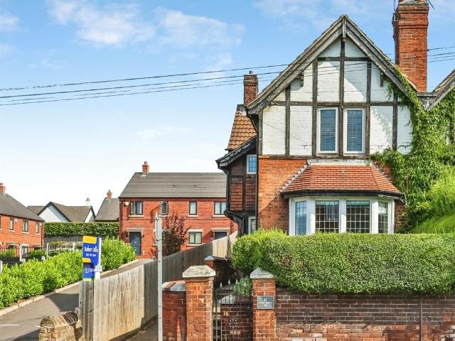 House for sale in Caldermill, East Midlands