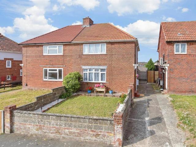 House for sale in Mill Hill, Ash