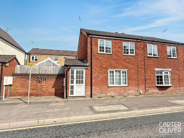 House for sale in Stanford On Avon, Leicestershire
