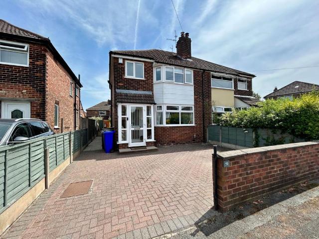House for sale in Georgia, Greater Manchester