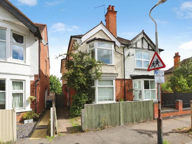 House for sale in New Bilton, Warwickshire