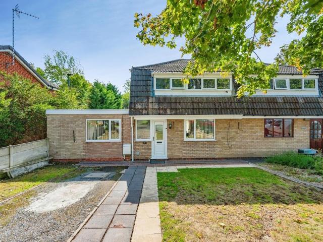 House for sale in Sinfin, East Midlands