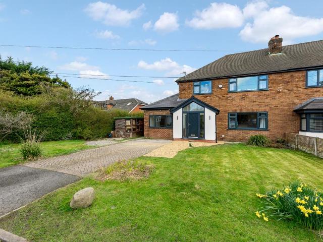 House for sale in Twiss Green, Warrington