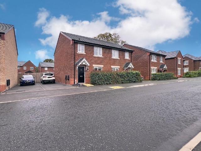 House for sale in Littler, Winsford