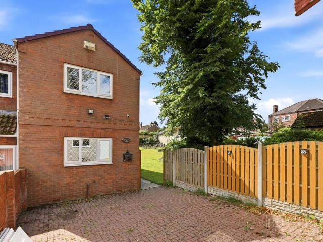 House for sale in Hemsworth, West Yorkshire