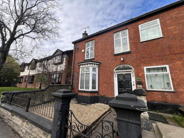 House for sale in Heaton Norris, Greater Manchester