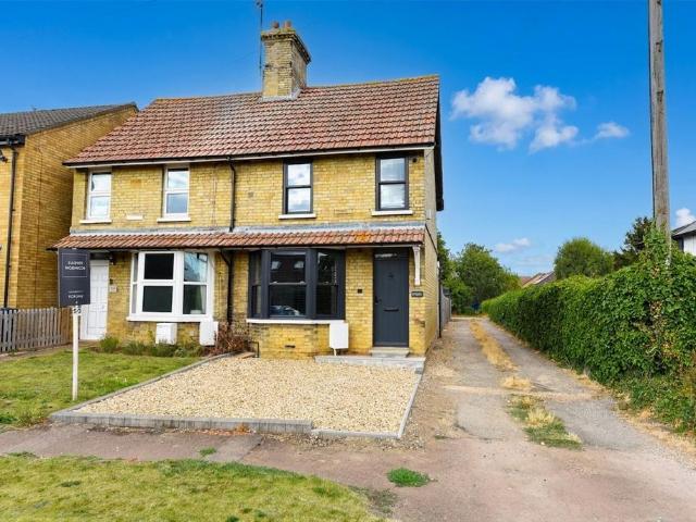 House for sale in Huntingdon