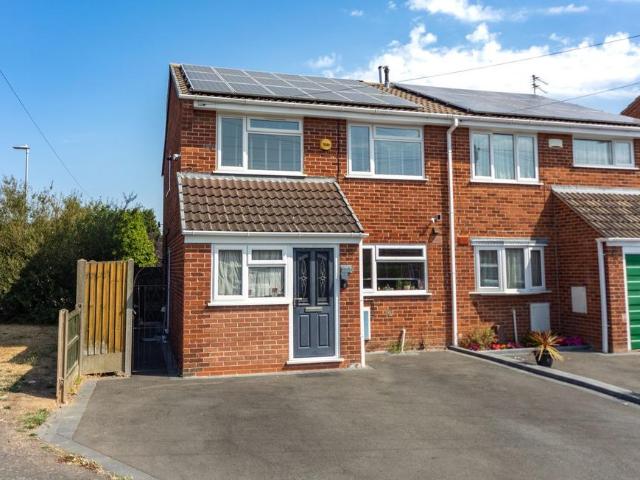 House for sale in Elmfield, Leicestershire