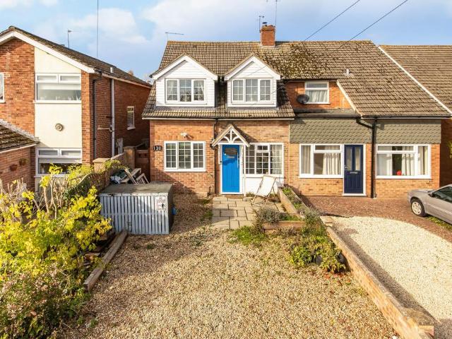 House for sale in Berrick Salome, Oxfordshire