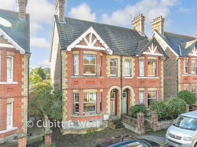 House for sale in Ridgewood, Wealden