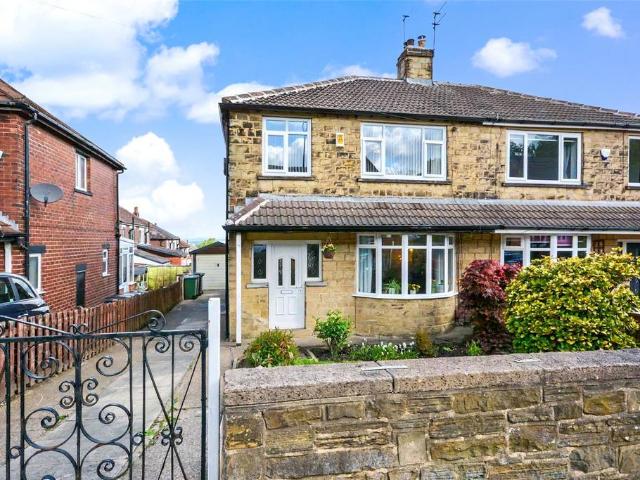 House for sale in Pudsey, West Yorkshire