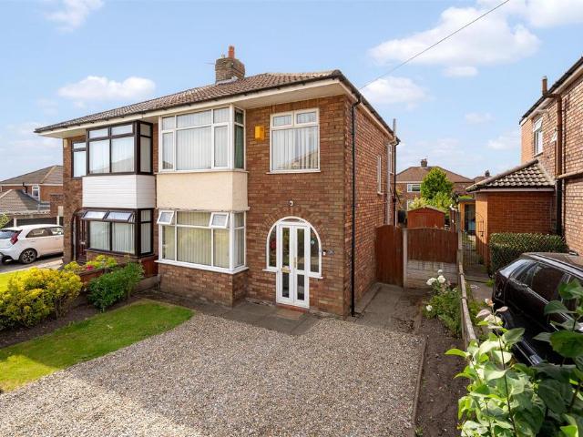 House for sale in Nutgrove, St Helens