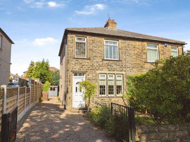 House for sale in Slack Side, West Yorkshire