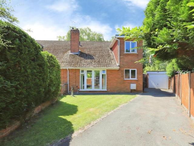 House for sale in Merryhill, West Midlands