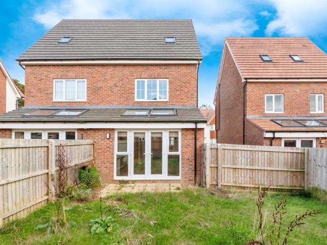 House for sale in Barholm, Lincolnshire