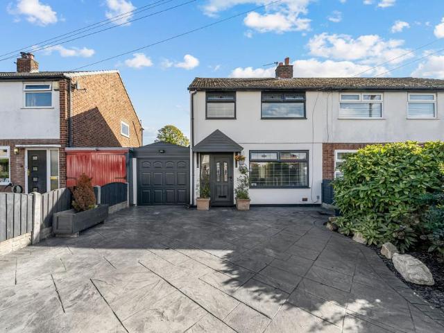 House for sale in Greystone Heath
