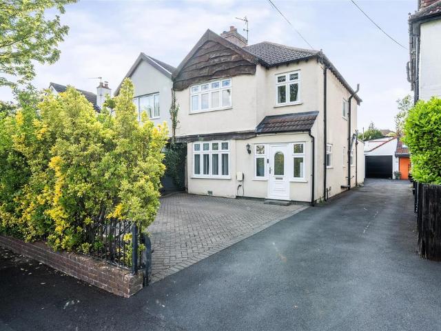 House for sale in Feckenham, City Of Bristol