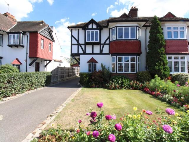 House for sale in Upminster, Greater London