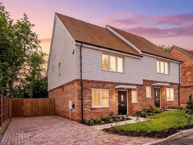 House for sale in Battle, Heathlands