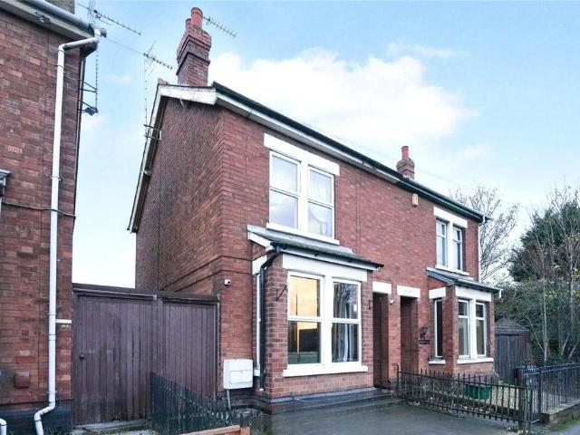 House for sale in Chequers, Gloucester