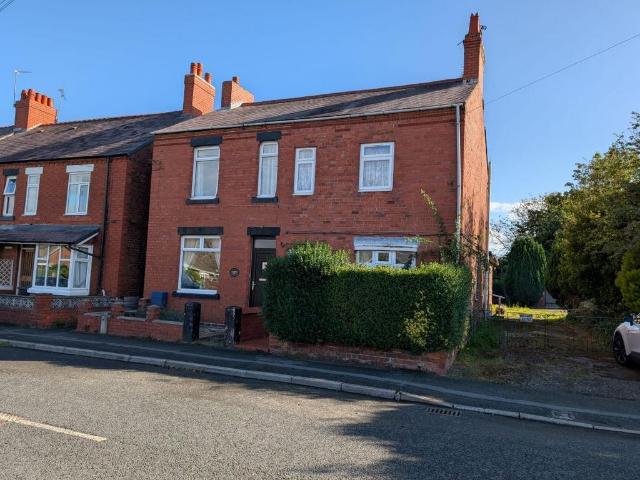House for sale in Little Mountain, Wales