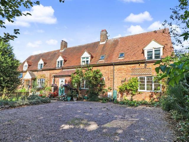 House for sale in Roebuck, Stevenage