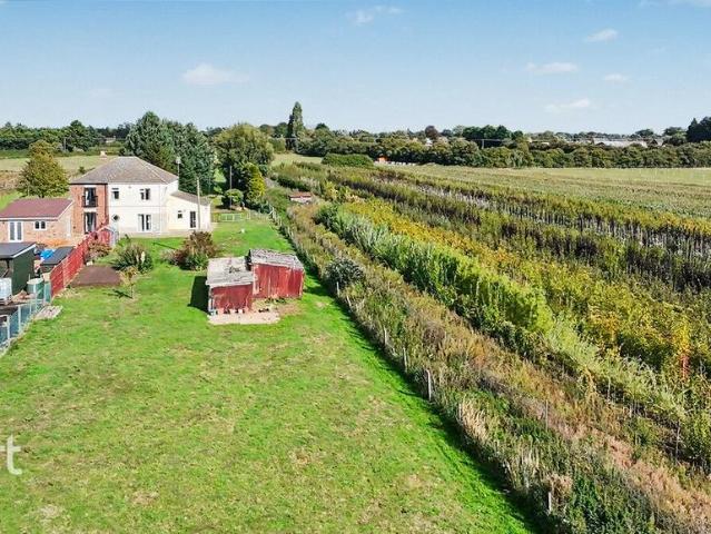 House for sale in Outwell, King's Lynn and West Norfolk